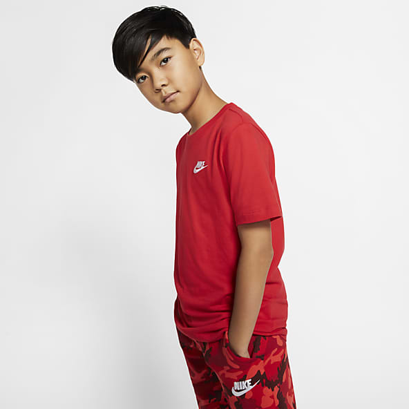 Boys red nike t shirt shop